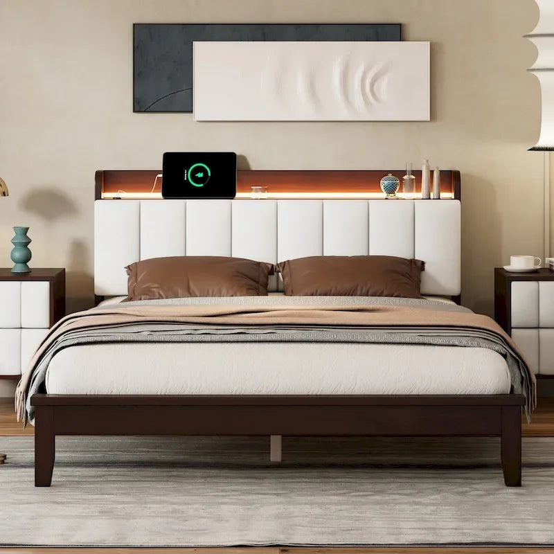 Lit plateforme avec station de recharge USB et tête de lit rembourrée de rangement, cadre de lit LED, sommier tapissier non requis